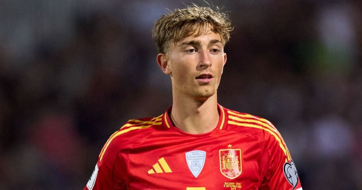 دين هويسن يخرج من قائمة إسبانيا قبل مواجهة تركيا