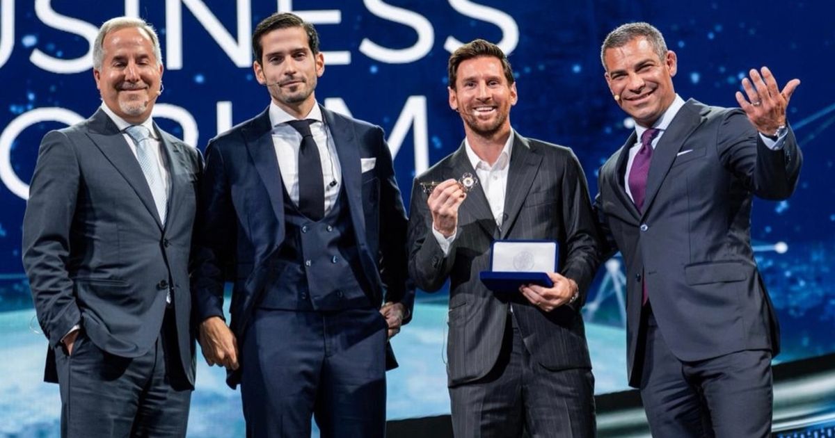 ميسي يتسلم مفتاح مدينة ميامي ويرد على رونالدو بشكل غير مباشر