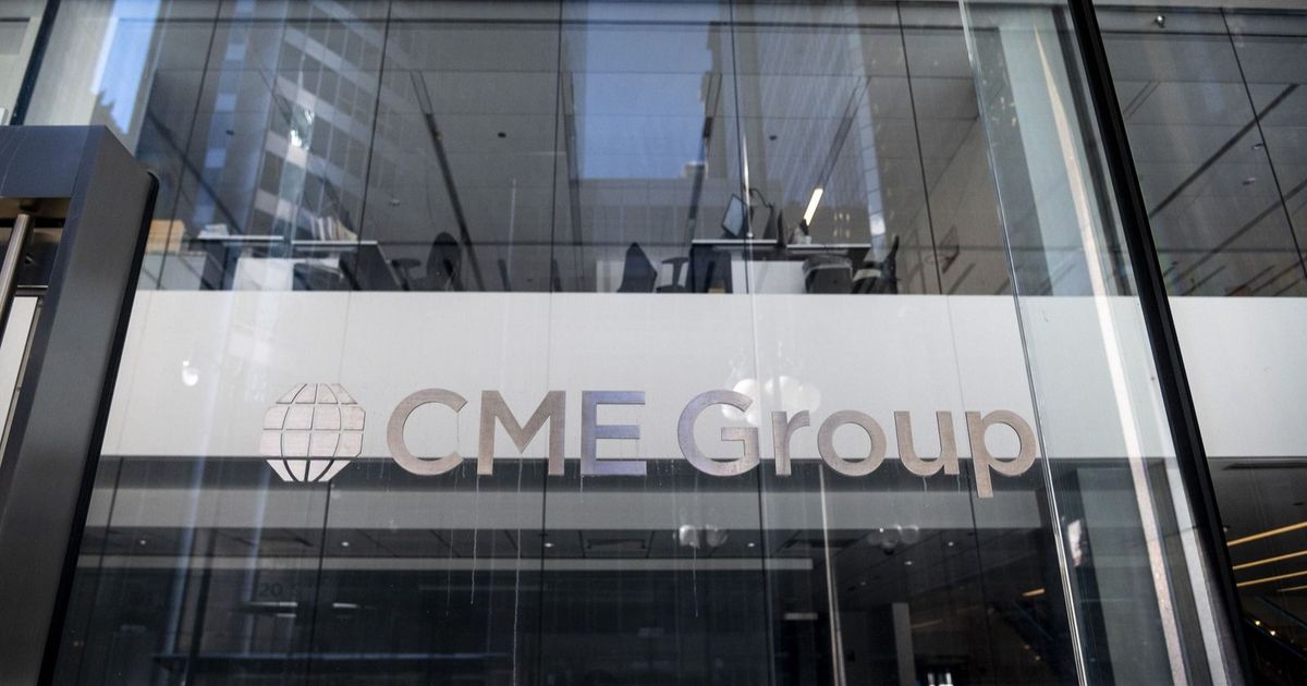 بورصة شيكاغو تستأنف معظم عملياتها بعد انقطاع استمر لساعات