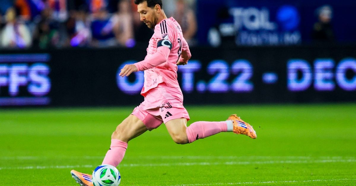 ميسي يسجل ويصنع 3 أهداف في تأهل ميامي لنهائي المنطقة الشرقية