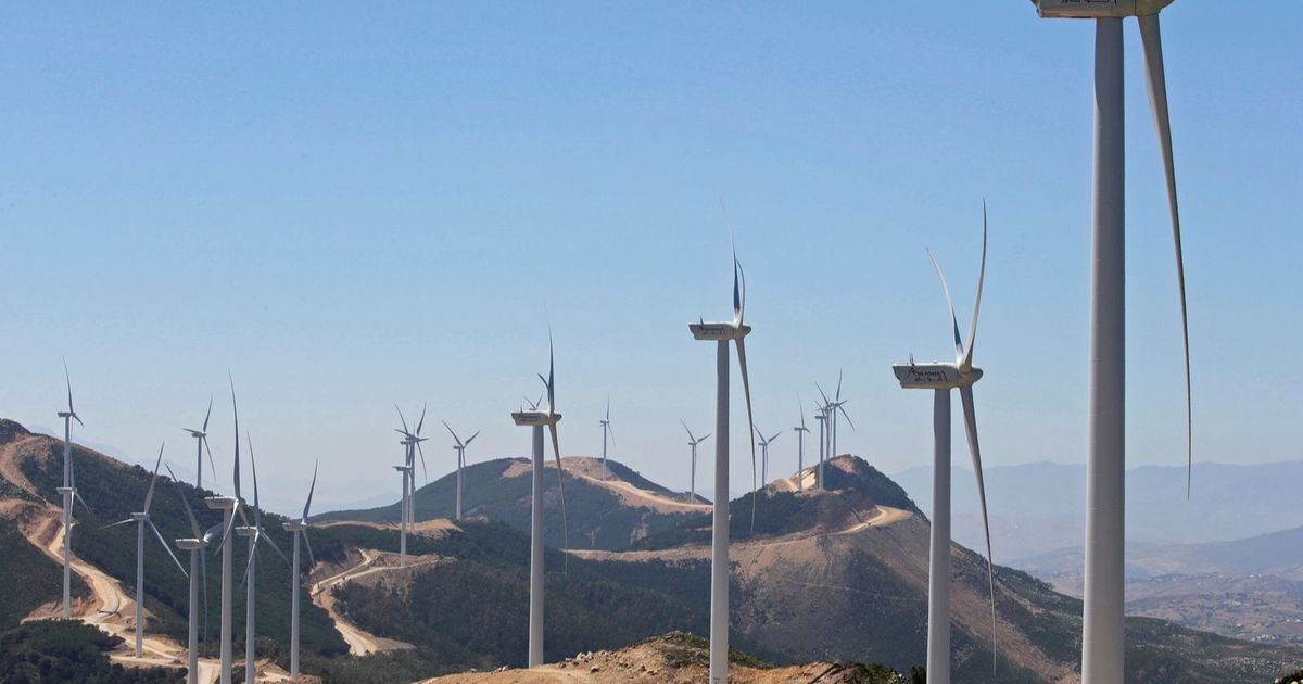 أرباح أكوا باور الفصلية ترتفع بأقل من المتوقع وسط تراجع الإيرادات