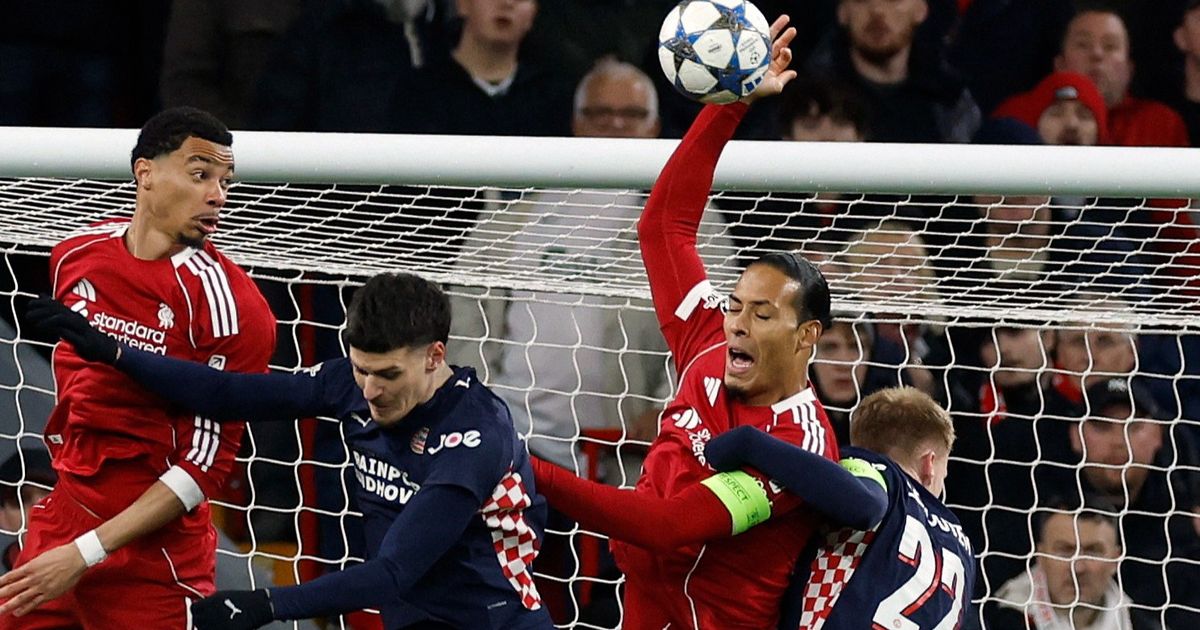 رقم كارثي لفيرجيل فان دايك بعد “الخطأ الساذج” أمام أيندهوفن