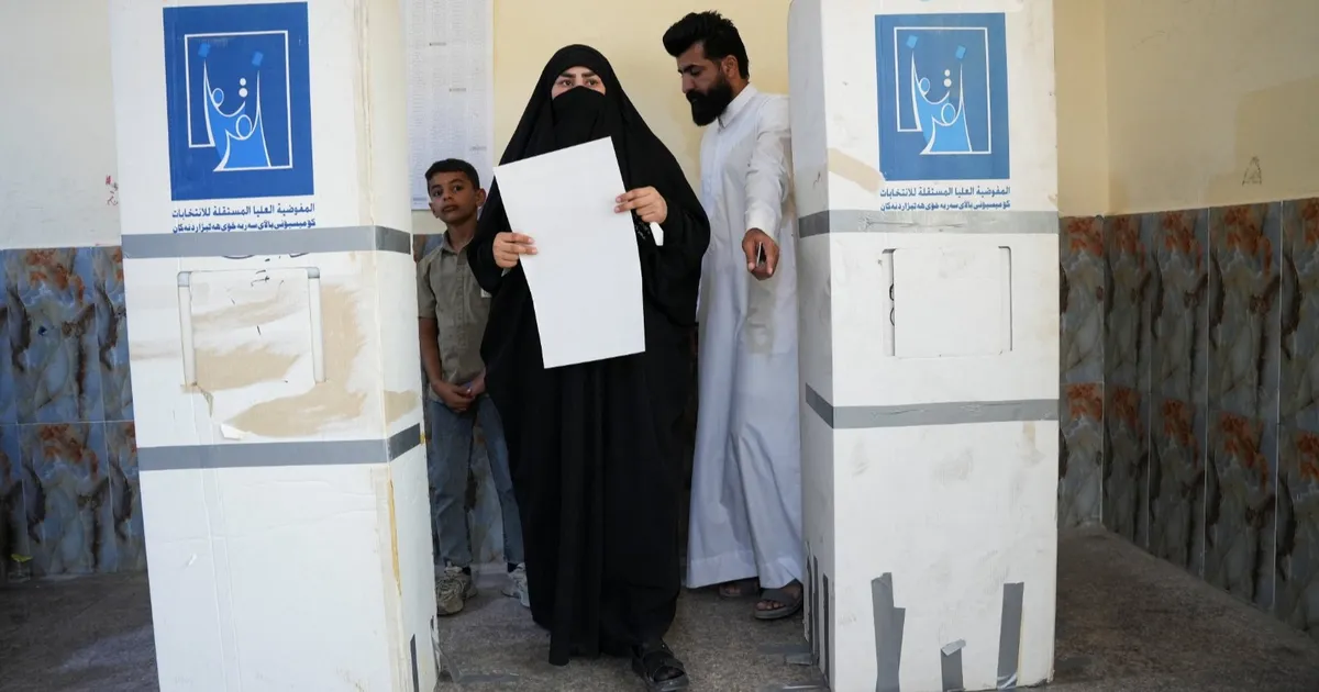 انتخابات العراق.. إغلاق صناديق الاقتراع لبدء فرز “النواب”