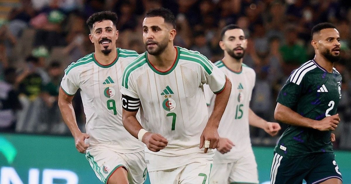 رياض محرز يتحدى: الجزائر ستتوج بكأس أمم إفريقيا في المغرب