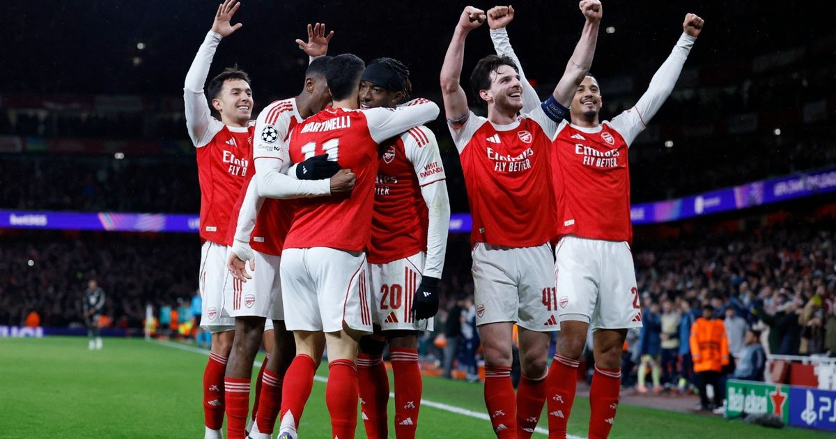 أرسنال المذهل يكبد بايرن أول خسارة وينتزع صدارة دوري الأبطال