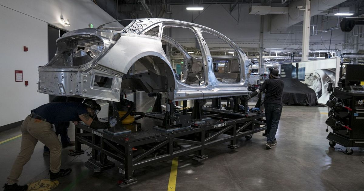 “لوسيد” تسجل خسائر تفوق التوقعات وسط تباطؤ الإنتاج