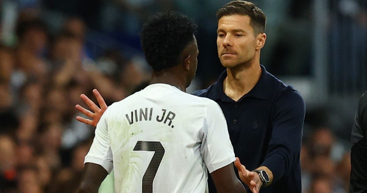 “فينيسيوس خط أحمر”.. ريال مدريد يُحذر تشابي ألونسو