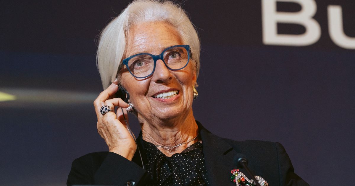 لاغارد: السياسة النقدية ليست حلاً لأزمات الديون