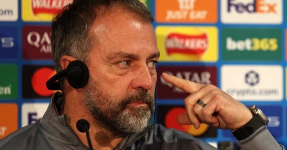 ماذا قال فليك مدرب برشلونة عن “الاختبار الحقيقي” ضد تشيلسي؟