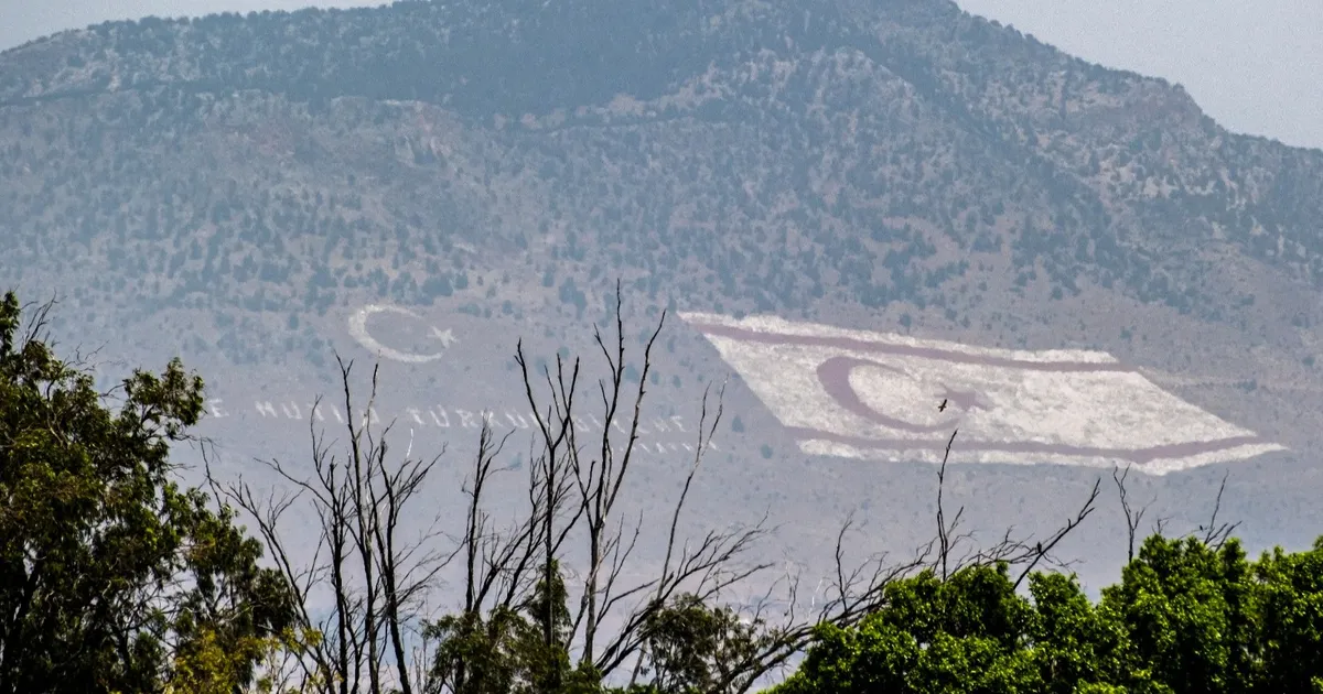 زعيما قبرص المنقسمة يجتمعان في 20 نوفمبر