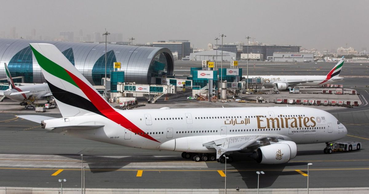 طيران الإمارات تخطط لإدخال خدمة “ستارلينك” على طائراتها