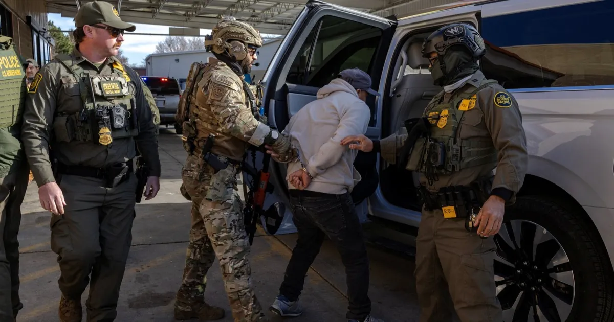 قاضٍ أميركي يسمح بمشاركة بيانات “ميديكيد” مع سلطات الهجرة