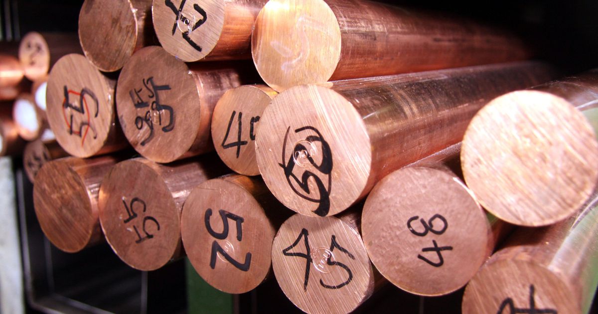 سعر النحاس يتهاوى مع انتظار قرار الفيدرالي الأميركي بشأن الفائدة