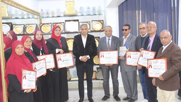 في احتفالية رسمية .. مدير تعليم الجيزة يُكرم مسئولي التربية الخاصة والدمج