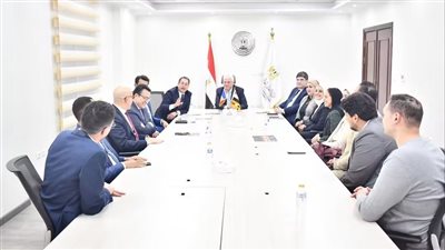 وزير التعليم العالي يلتقي الدفعة الأولى من طلاب منح الدكتوراه المشتركة مع فرنسا بحضور السفير الفرنسي