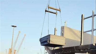 نجاح أول شحنة تصديرية لمصنع الأنود الكربونية بعد إعادة التشغيل في أكتوبر 2025