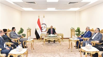 وزير الدولة للإنتاج الحربي يبحث التعاون العسكري مع وفود رسمية من السعودية والعراق والفلبين