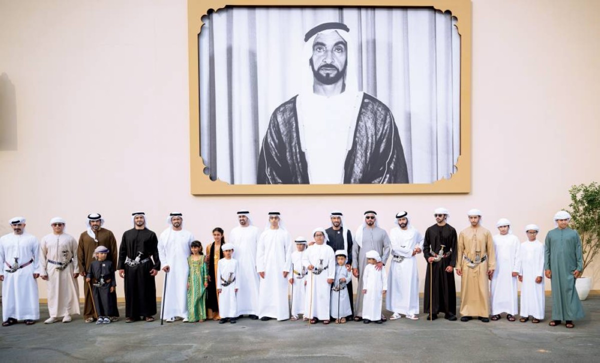  نهيان وسيف وخالد بن زايد وذياب وزايد بن محمد بن زايد وزايد بن حمدان والشيوخ 