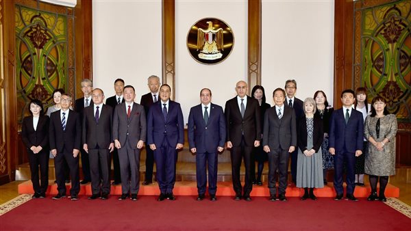 الرئيس السيسي يؤكد حرص مصر على الاستفادة من التجارب التعليمية العالمية الرائدة