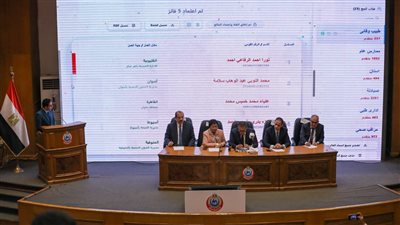 وزير الصحة يشهد القرعة الإلكترونية لاختيار أعضاء البعثة الطبية المصرية للحج 1447هـ/2026م
