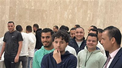 استمرار توافد الجالية المصرية بالسعودية للتصويت في انتخابات مجلس النواب في 30 دائرة ملغاة بالمرحلة الأولى