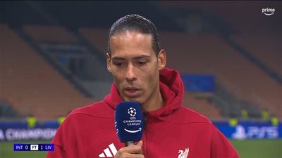 فيرجيل فان دايك يعلق على أزمة محمد صلاح مع إدارة ليفربول وآرني سلوت