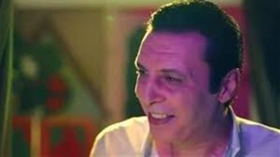 بعد دخوله العناية المركزة.. معلومات عن الفنان طارق الأمير وأهم أعماله