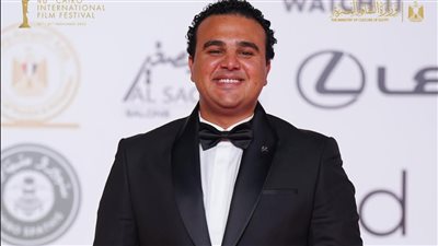 بعد تجسيده لدور الدسوقي مدير أعمال أم كلثوم في فيلم الست تعرّف أكثر على الفنان أحمد رضوان