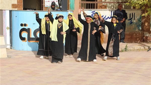 مبادرات بيئية وإنتاجية.. طلاب مدارس الوادي الجديد يشاركون في زراعة 20 ألف نخلة وأشجار مثمرة