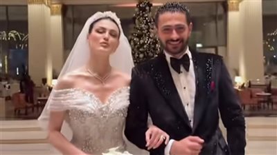 تشبه الأميرات.. لقطات من حفل زفاف دارين حداد على شخص من خارج الوسط الفني