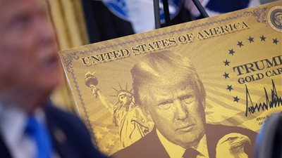 واشنطن تمهّد لتخفيف أوسع للعقوبات الاقتصادية مع عودة التواصل السياسي مع مينسك