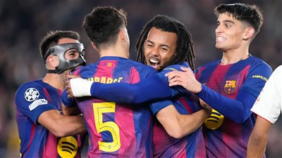 فليك يعلن تشكيل برشلونة أمام أوساسونا في الجولة الـ16 من الليجا
