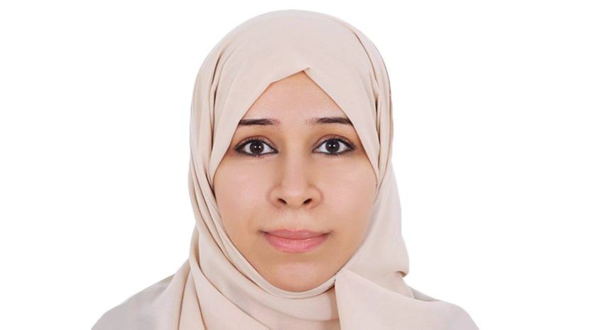 فاطمة الظاهري