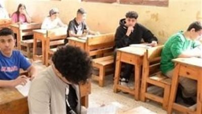 امتحانات نصف العام