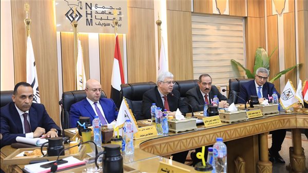وزير التعليم العالي يوجه بإنشاء مراكز للتوظيف والابتكار داخل المعاهد العالية الخاصة