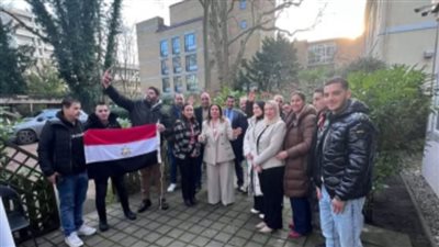 إقبال أبناء الجالية المصرية في هامبورج بألمانيا على المشاركة بانتخابات مجلس النواب 2025