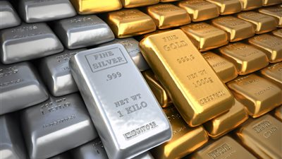 الفضة تتفوق على سعر الذهب مدفوعة بالطلب الصناعي ونقص العرض