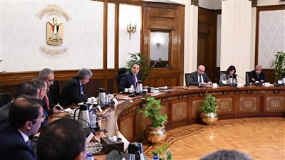 رئيس الوزراء يجتمع بأعضاء اللجنة الاستشارية لتطوير السياحة