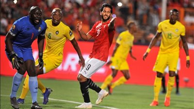 نجوم مصر في اختبار الخبرة.. تريزيجيه وصلاح ومرموش ومصطفى محمد أمام لاعب زيمبابوي الأربعيني