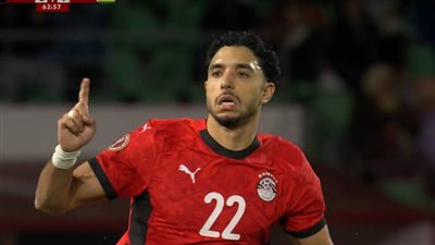 كأس أمم أفريقيا: عمر مرموش يسجل هدف التعادل لمنتخب مصر في مرمى زيمبابوي بطريقة عالمية