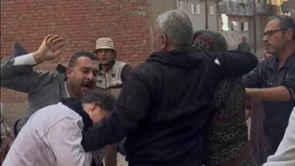 سحل طالبة طب أثناء مطالبتها بورث والدتها في الشرقية.. والأمن يفحص الواقعة