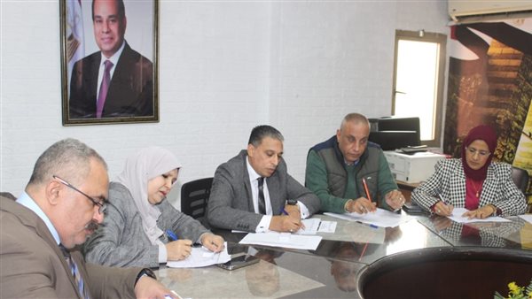 وكيل التعليم بالجيزة يترأس لجنة المقابلات الشخصية للمبادرة الرئاسية «1000 مدير مدرسة»