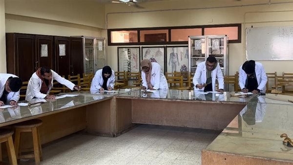 انطلاق امتحانات العملي لطلاب برنامج العلاج الطبيعي بـ”جامعة القاهرة الأهلية”