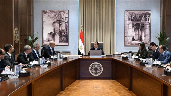 رئيس الوزراء يوجه بتزويد جميع لجان الثانوية العامة بكاميرات مراقبة