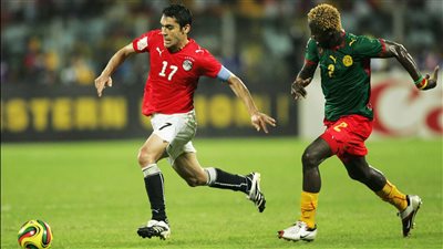 زي النهاردة من 30 سنة.. أحمد حسن يبدأ مسيرة حصد الألقاب وتحطيم الأرقام القياسية مع المنتخب الوطني