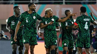 تشكيل نيجيريا الرسمي أمام أوغندا في كأس أمم أفريقيا 2025