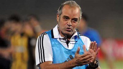 محمد صلاح مديرا فنيا لفريق تيم إف سي بالدوري الممتاز ب