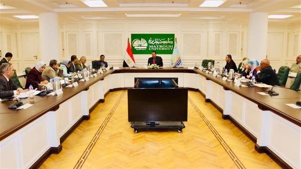 مجلس جامعة مطروح يؤكد مواصلة تطوير العملية التعليمية والبحثية