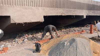 محافظ الجيزة يتابع غلق الفراغات أسفل الدائري الجنوبي بالطالبية لمنع المخالفات وتحسين المظهر الحضاري