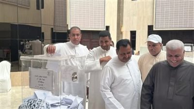 استمرار توافد المصريين بالرياض للإدلاء بأصواتهم على الدوائر الملغاه